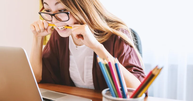 Does lack of sleep cause anxiety?